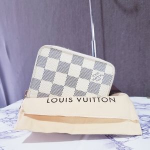 5️⃣0️⃣0️⃣Auth LV Zippy coin purse Damier Azur